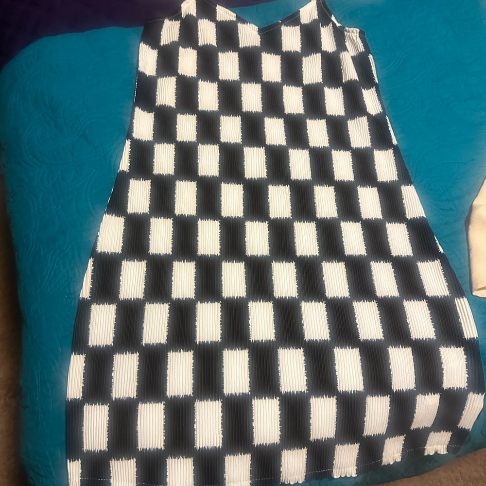 Stylish Black and White Checkered Vans Dress